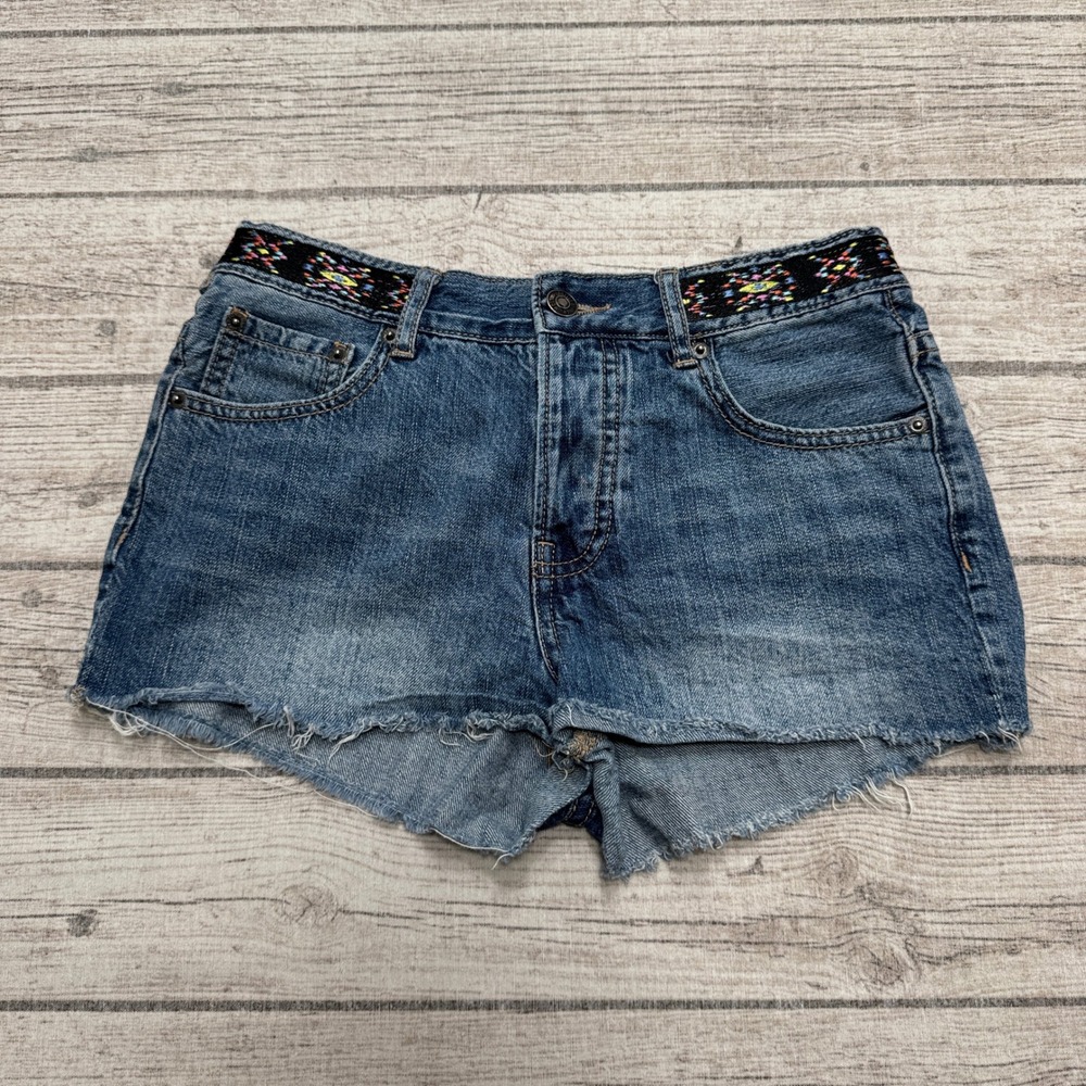 Forever 21 Shorts Women's 8 Blue Denim Button Fly High Rise Cut Off Medium Wash